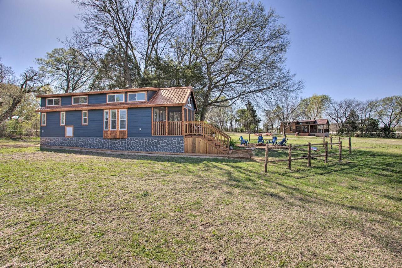 Cozy Mckinney Tiny Home With Porch And Fire Pit! Экстерьер фото
